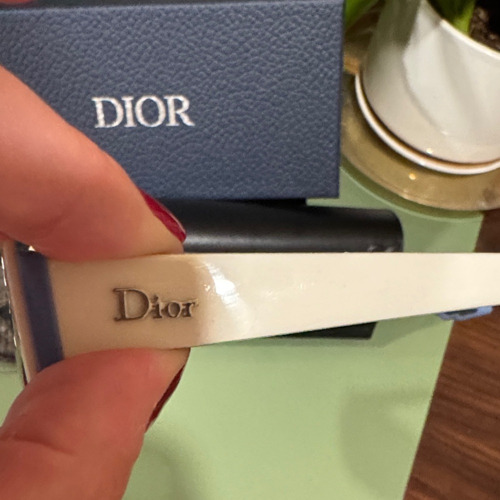 Dior White Frame Black Lens Women's Sunglasses - Picture 5 of 7